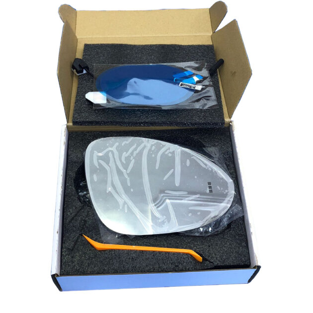 Porche Cayenne (2019-2024) CPG Mirror Glass – Passenger Side with Blind‑Spot Monitoring