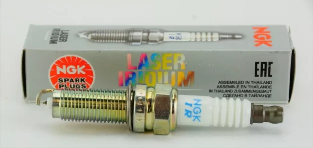 NGK ILZKR7B11 (14/16 Long) - Image 2